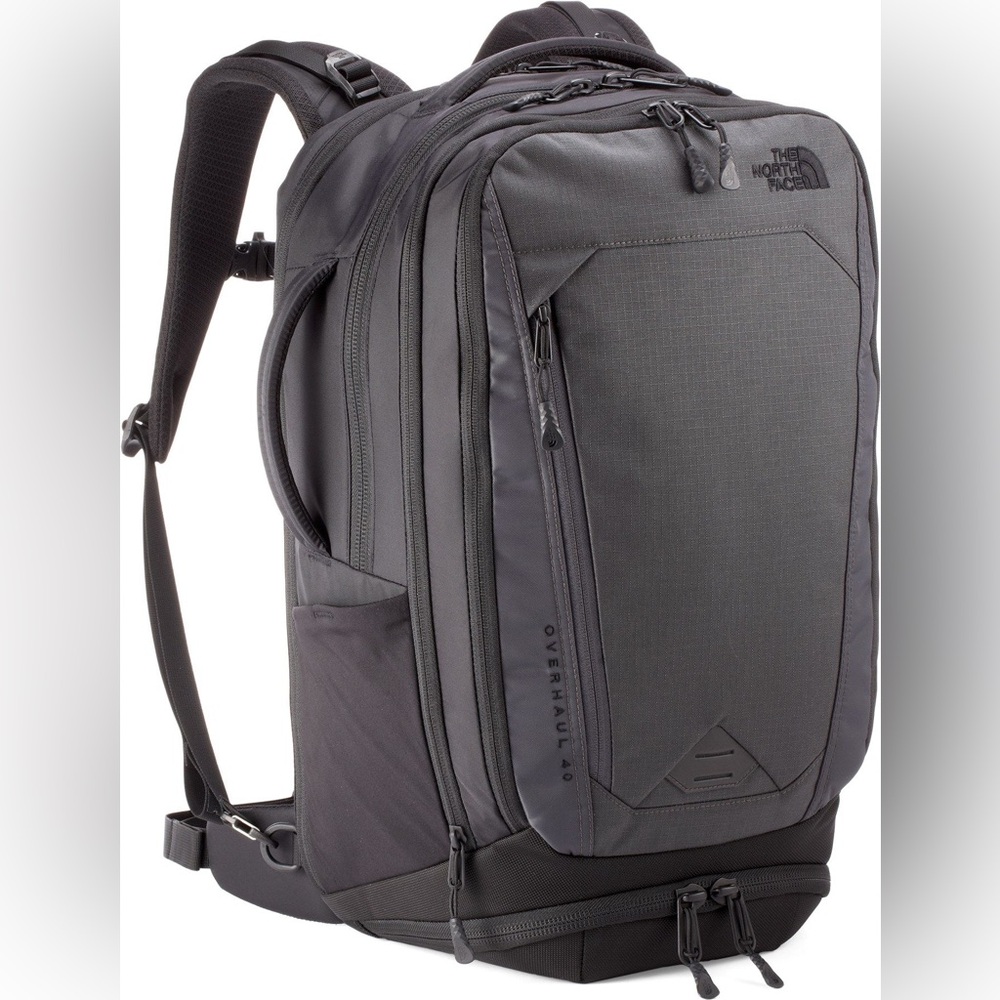North Face Overhaul 40 backpack excellent condition like new 9/10 expandable
